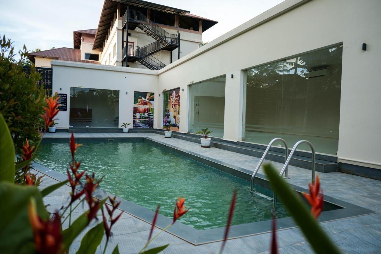 Valluvanad Residency Perintalmanna Εξωτερικό φωτογραφία